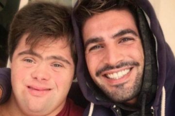 Γιώργος και Νίκος: Δύο αχώριστα αδέρφια, ο ένας με σύνδρομο Down-ΦΩΤΟ